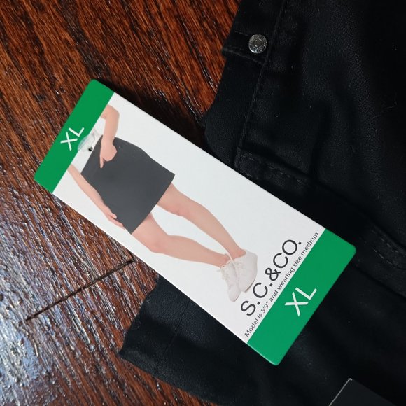 S.C & Co Black Mini Skirt Size W XL - Picture 4 of 4